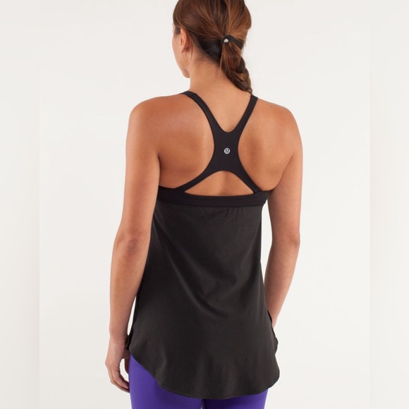 Lululemon Athletica Venus Tank in Black - Picture 2 of 9
